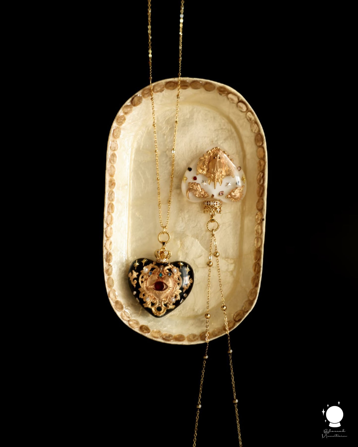Baroque Eye Heart Pendant Necklace
