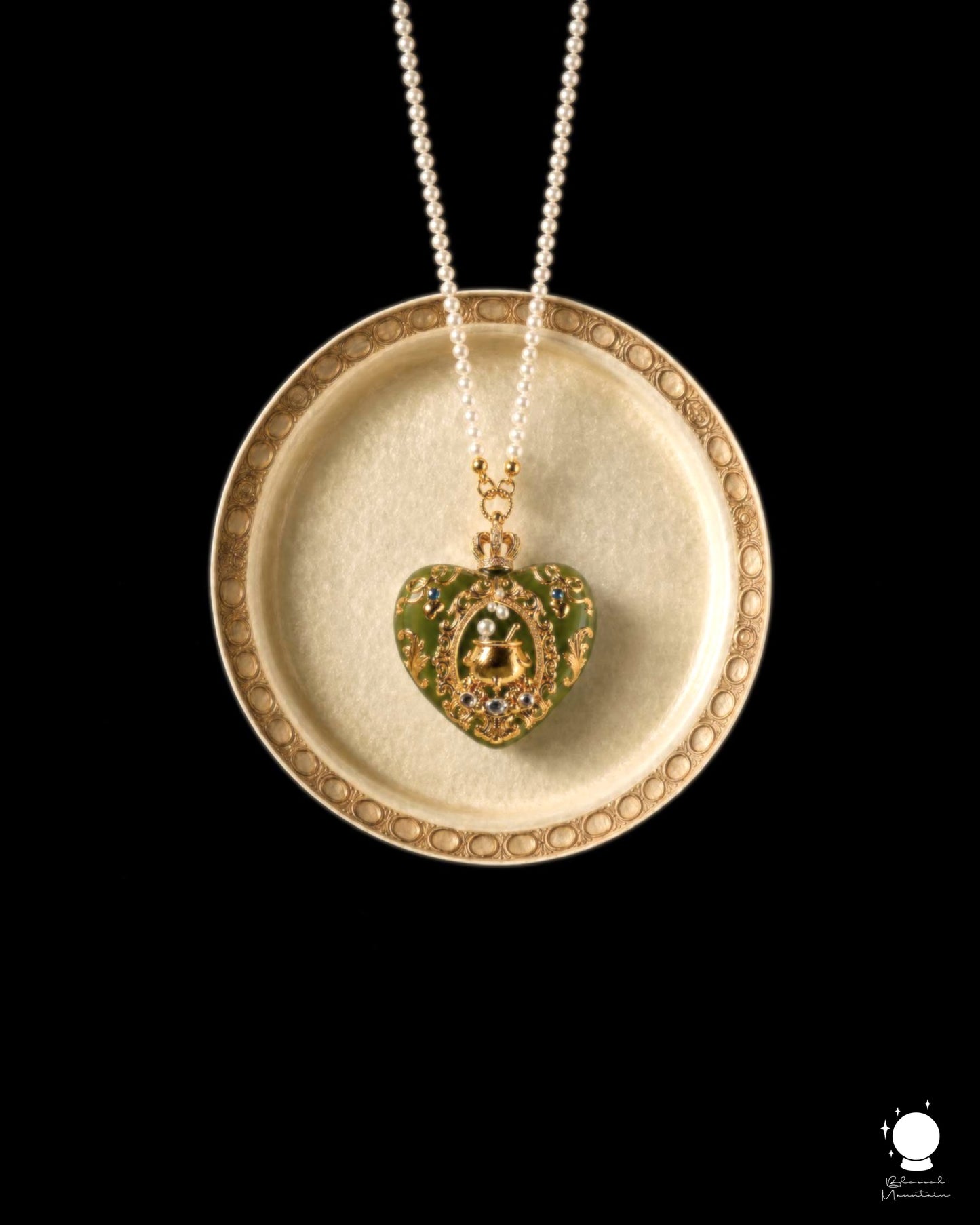 Baroque Magic Cauldron Heart Pearl Pendant Necklace