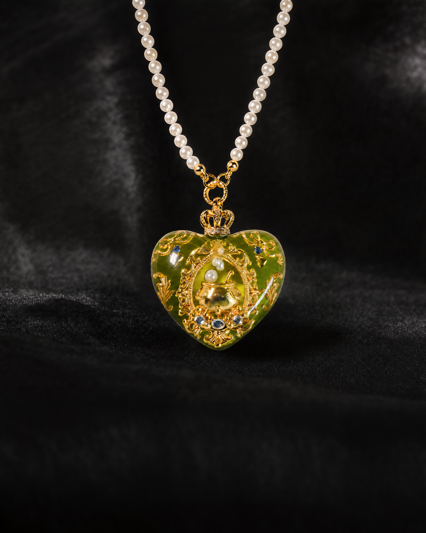 Baroque Magic Cauldron Heart Pearl Pendant Necklace